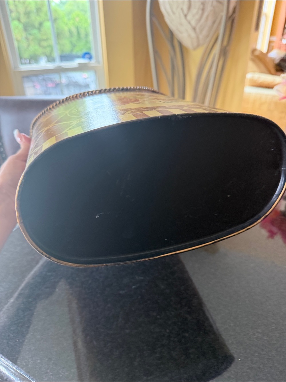 Vintage-Inspired Brown Floral Haind Painted Tin Basket - Picture 8 of 8